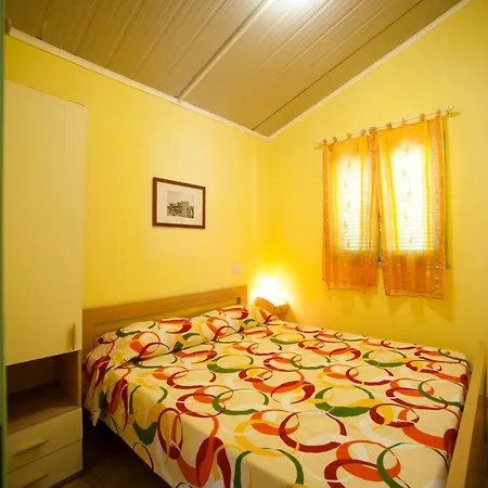 Camping Giardino Marina di Massa